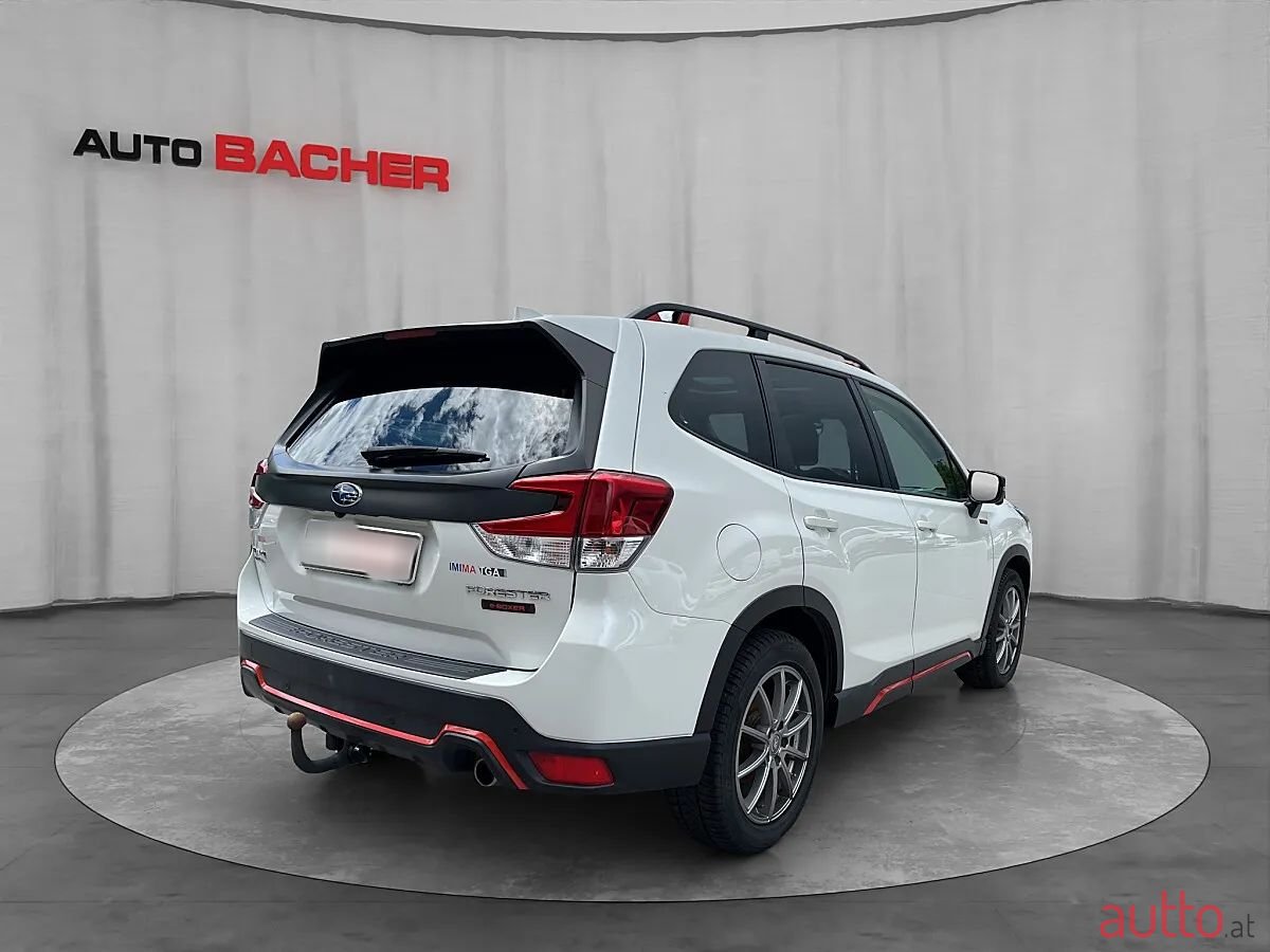 2022' Subaru Forester photo #5