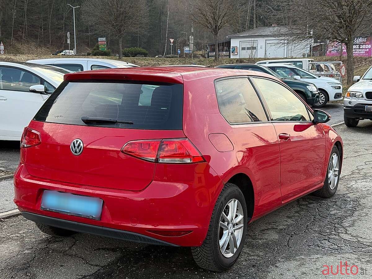 2013' Volkswagen Golf photo #4