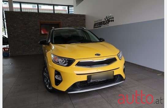 2020' Kia Stonic photo #3