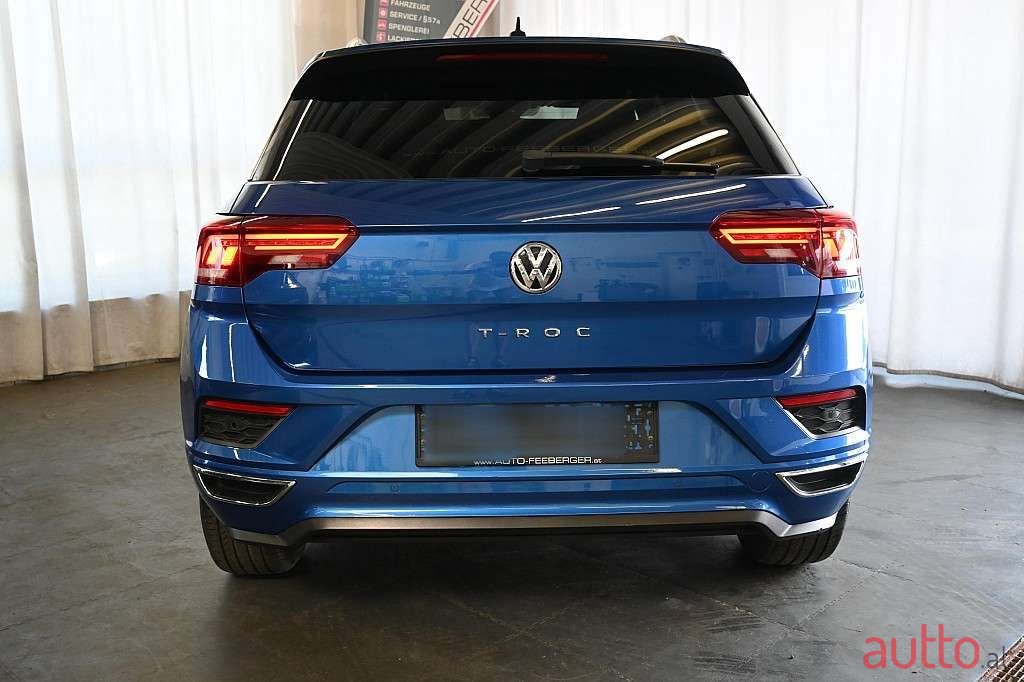 2018' Volkswagen T-Roc photo #3