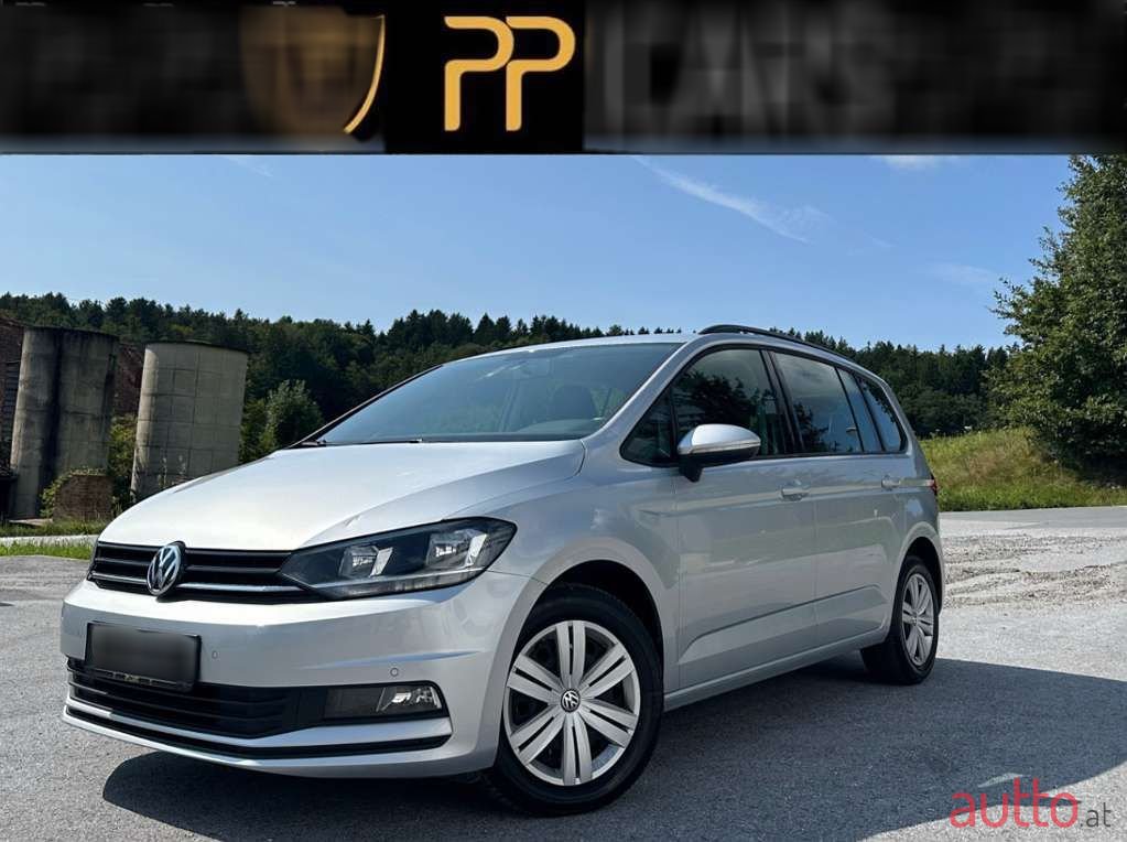 2018' Volkswagen Touran photo #1