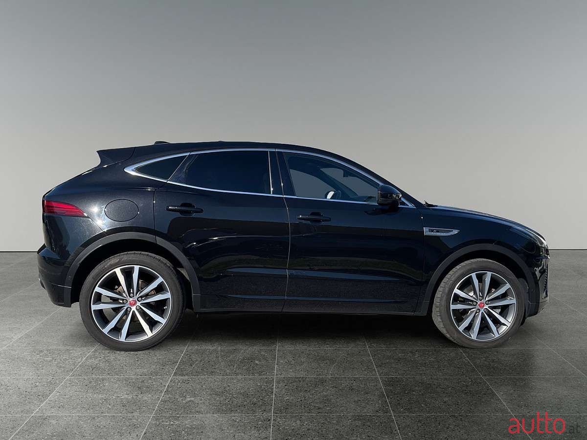 2018' Jaguar E-Pace photo #4