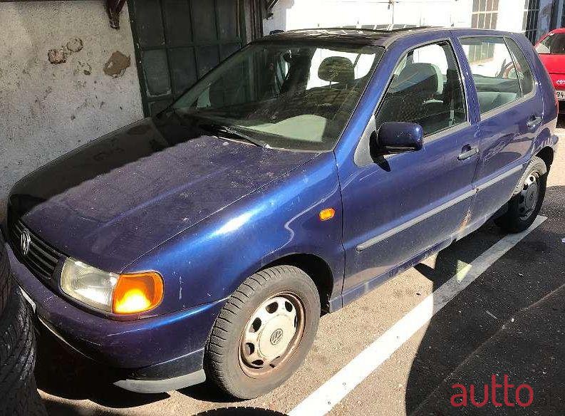 1999' Volkswagen Polo photo #2
