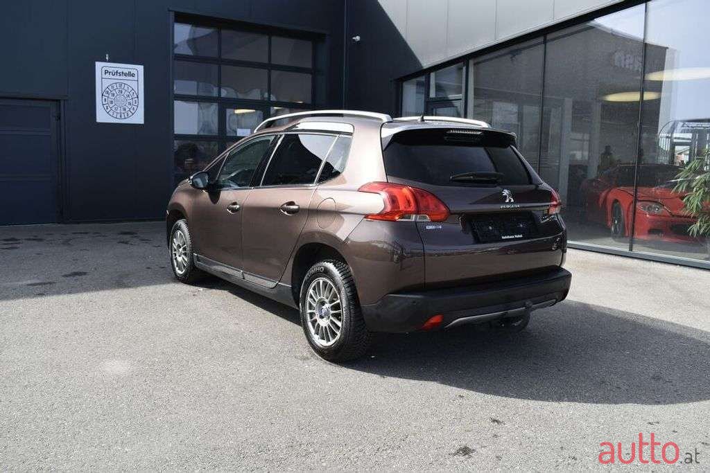 2015' Peugeot 2008 photo #4
