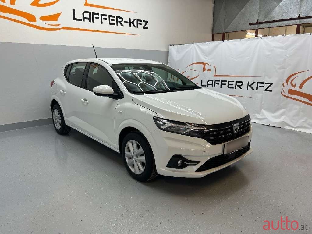 2022' Dacia Sandero photo #6