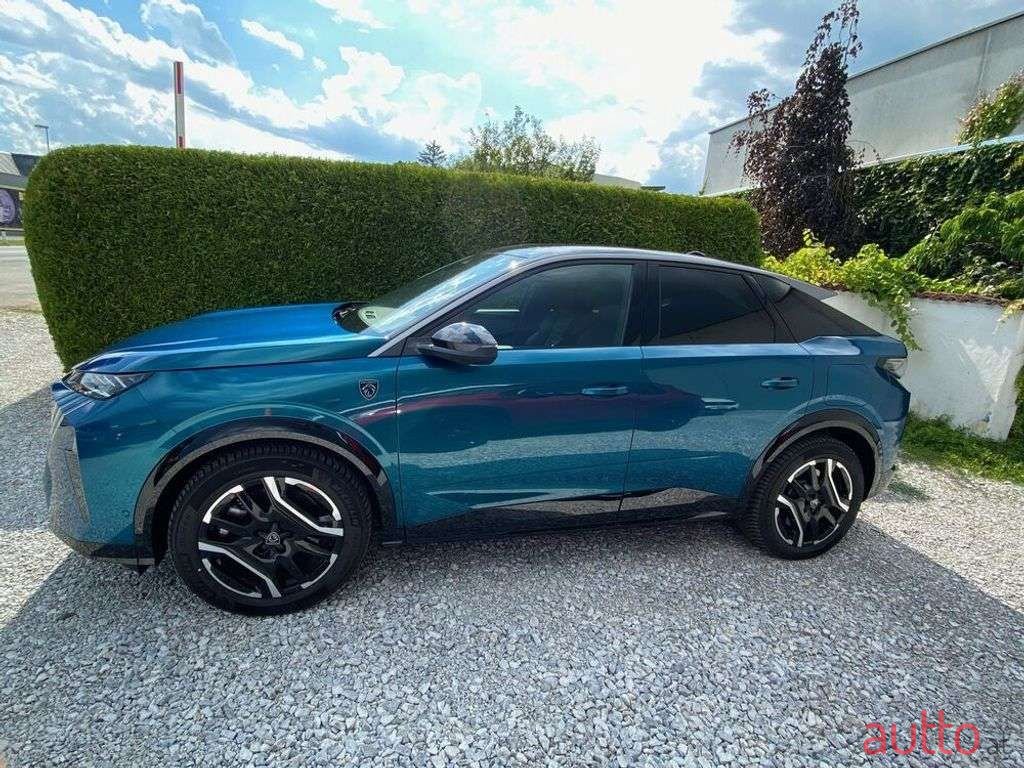 2024' Peugeot 3008 photo #2