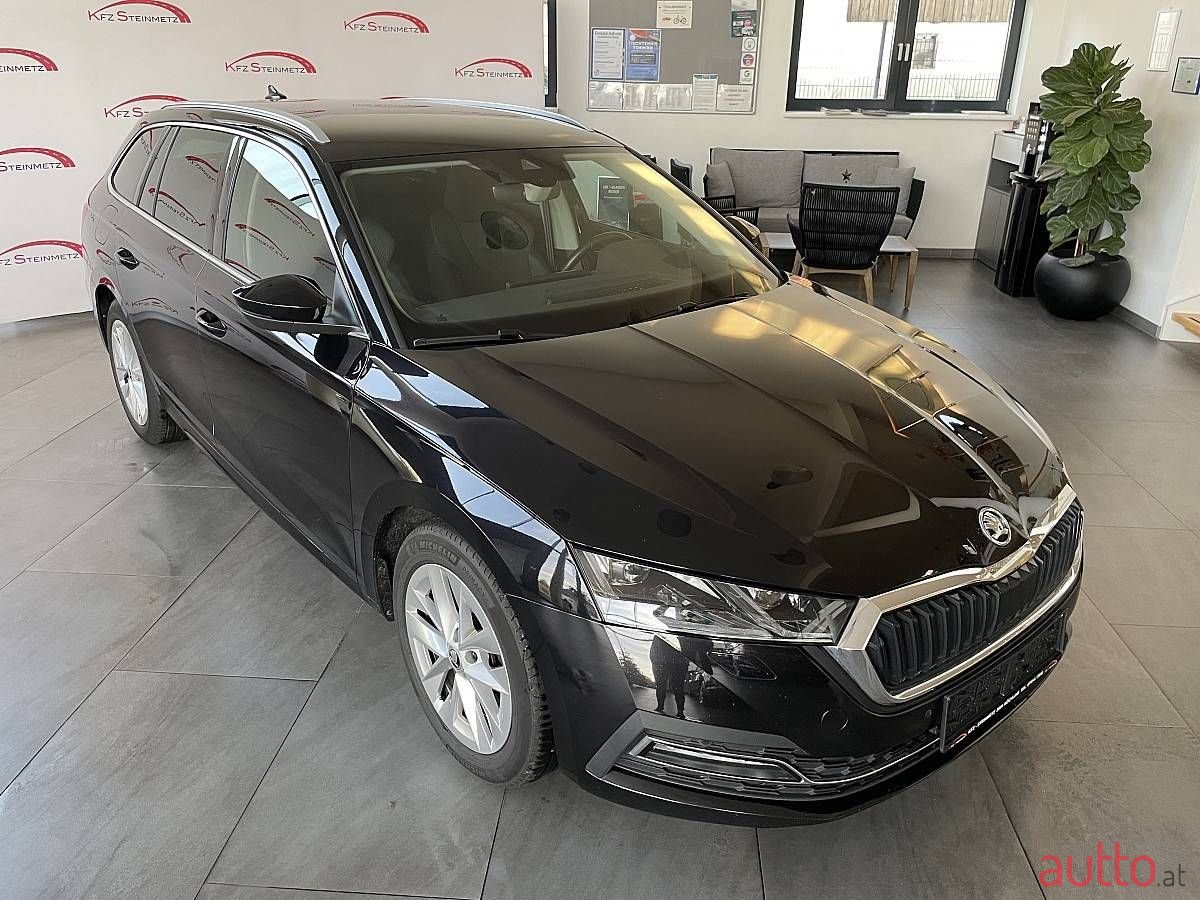 2022' Skoda Octavia photo #3
