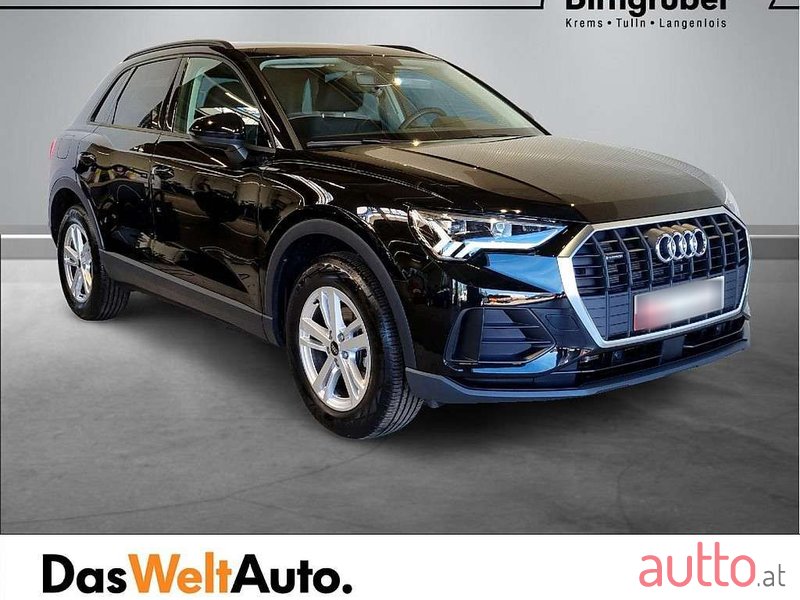 2023' Audi Q3 photo #1