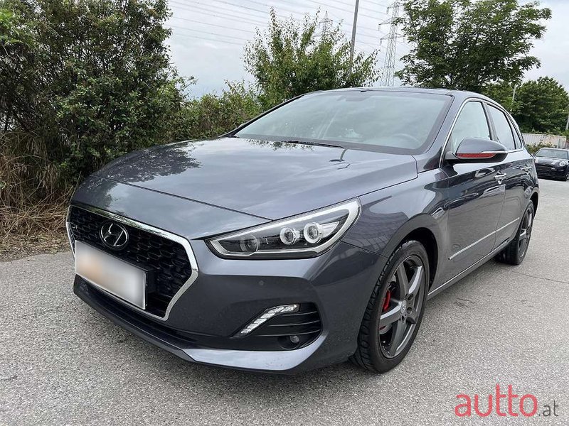 2020' Hyundai i30 photo #4