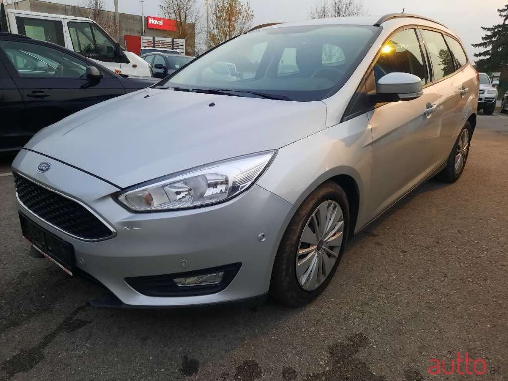 2017' Ford Focus photo #1