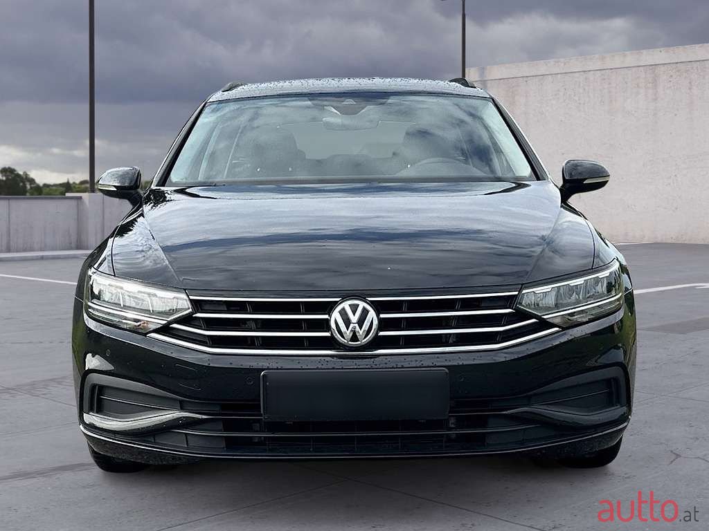 2020' Volkswagen Passat photo #6