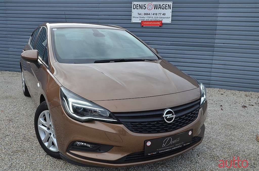 2016' Opel Astra photo #1