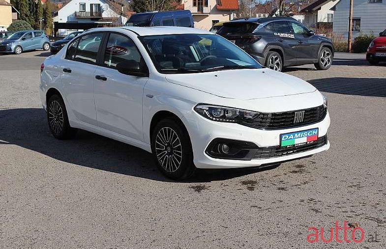 2020' Fiat Tipo photo #1