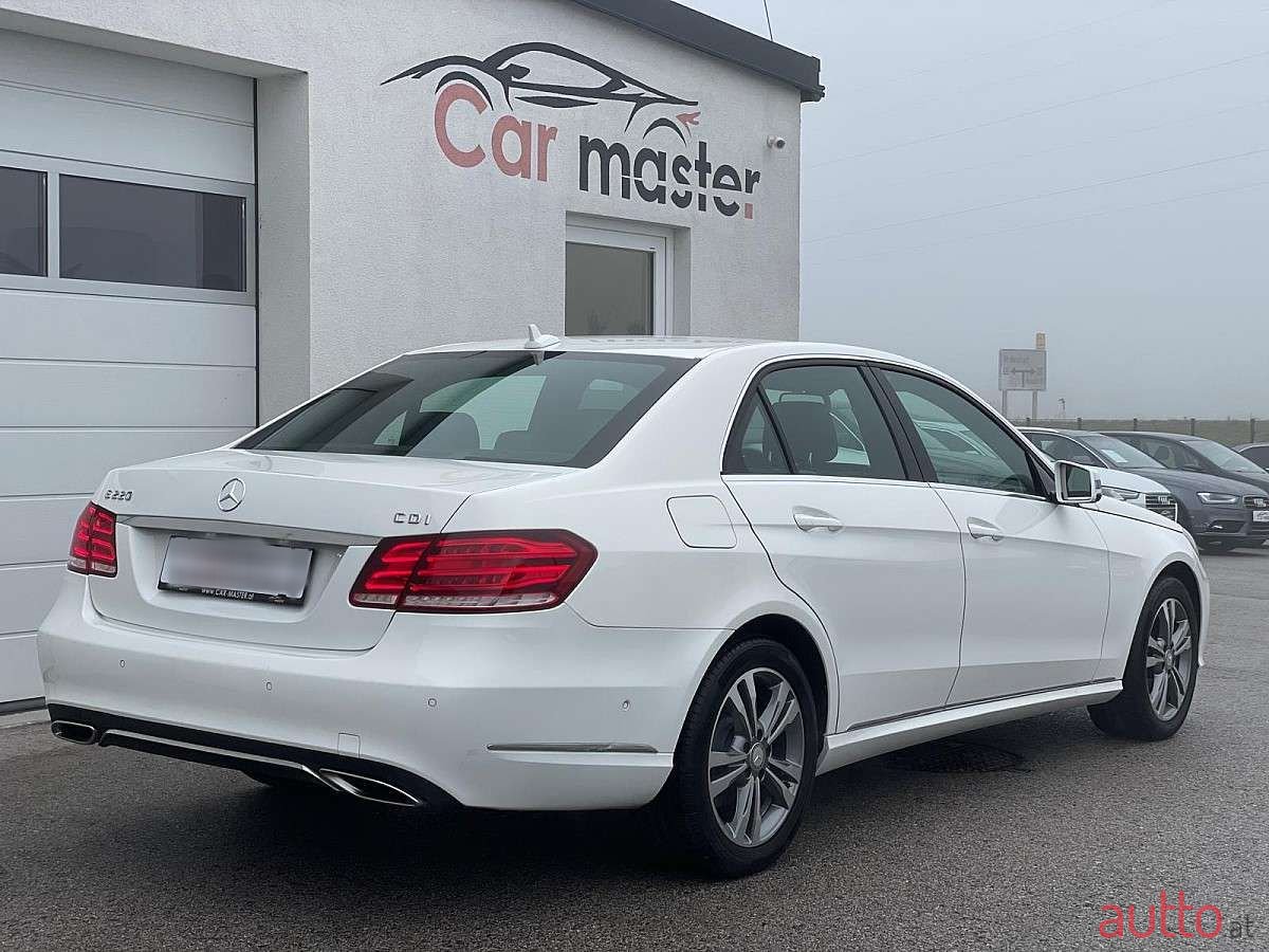 2014' Mercedes-Benz E-Klasse photo #3