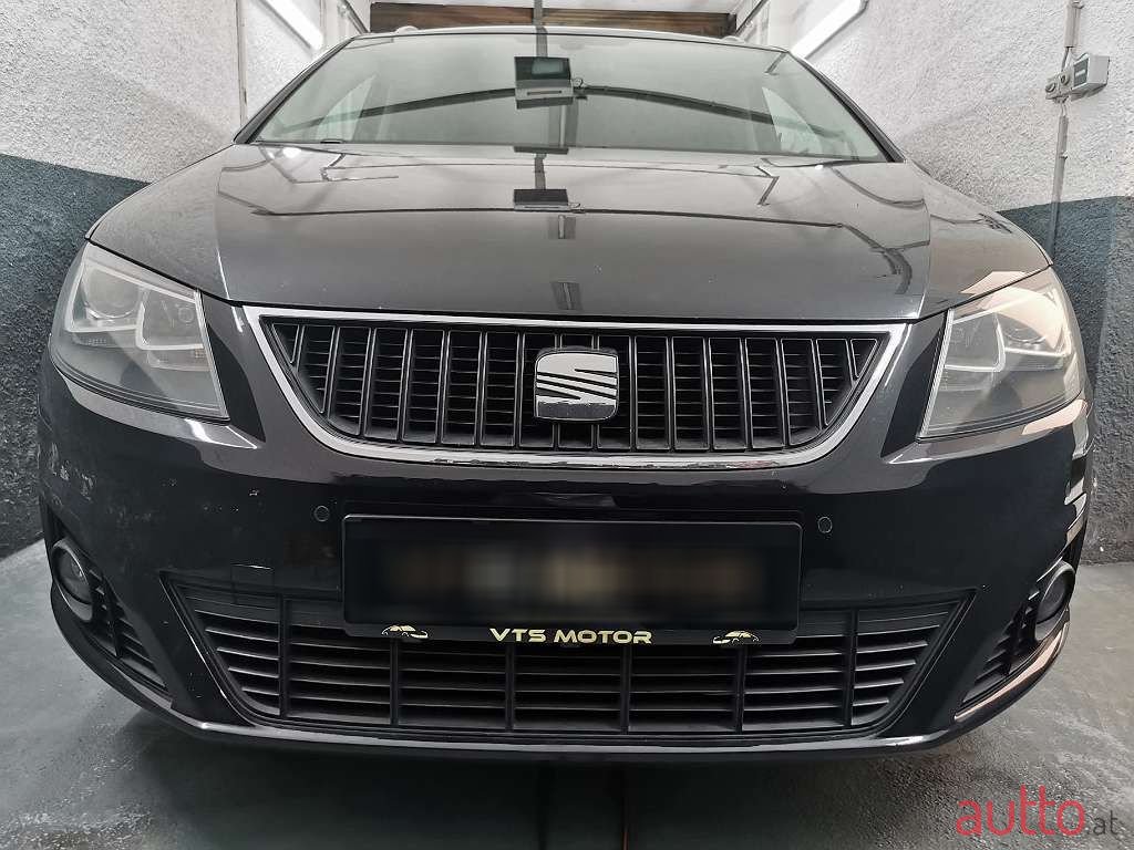 2012' SEAT Alhambra photo #1