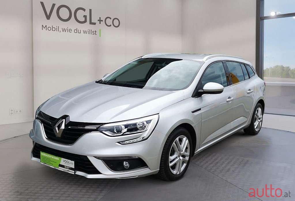 2019' Renault Megane photo #1