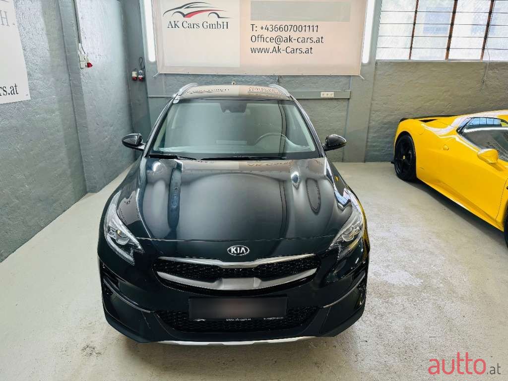2021' Kia XCeed photo #1