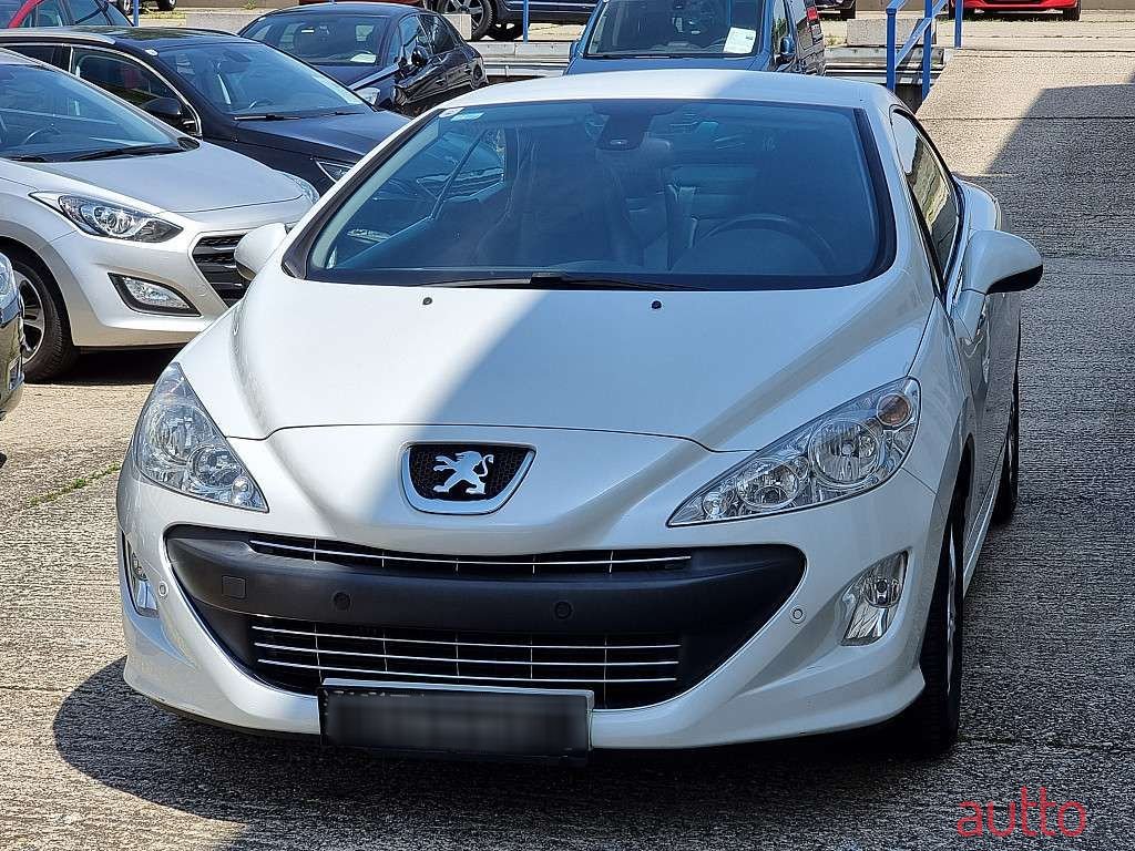 2009' Peugeot 308 photo #6