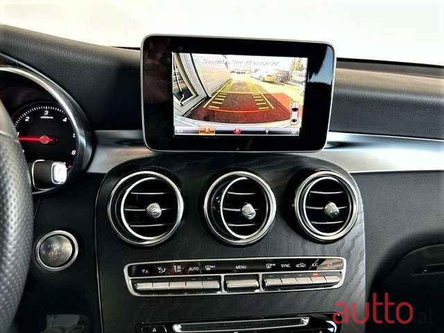 2018' Mercedes-Benz Glc-Klasse photo #2