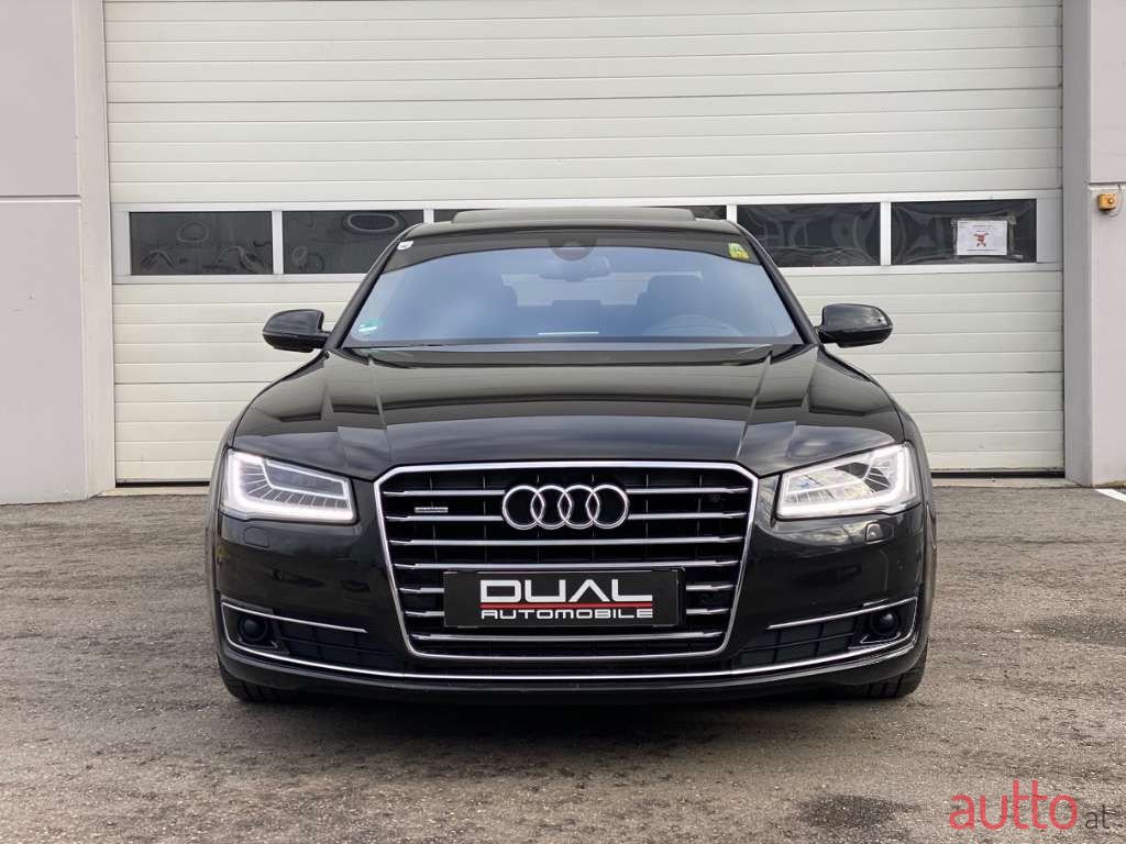 2014' Audi A8 photo #6