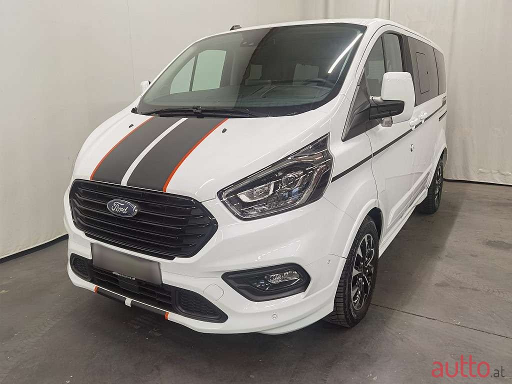 2022' Ford Transit Custom photo #1