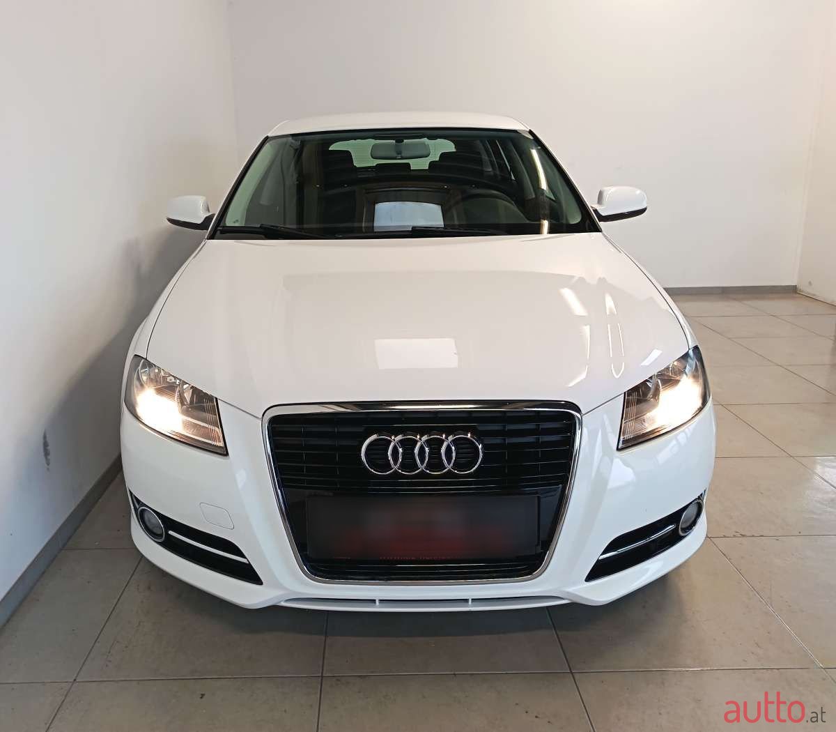 2013' Audi A3 photo #2