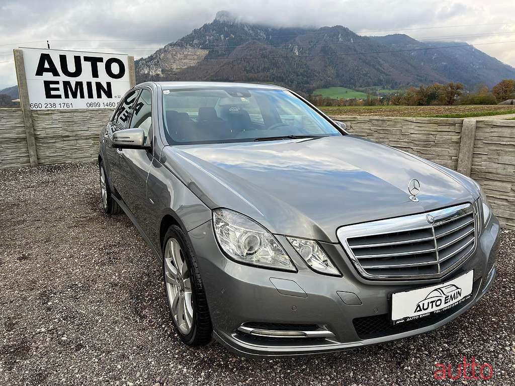 2010' Mercedes-Benz E-Klasse photo #1