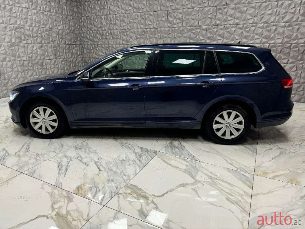 2016' Volkswagen Passat photo #3