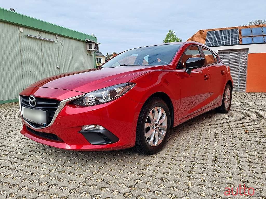 2015' Mazda Mazda3 photo #3