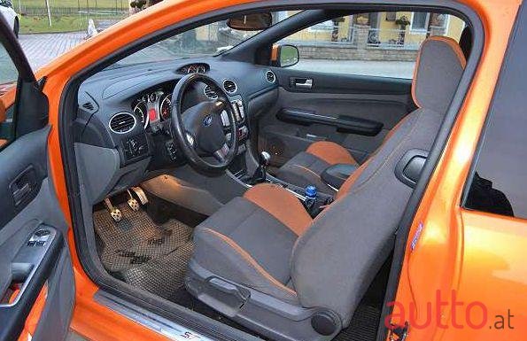 2008' Ford Focus photo #2