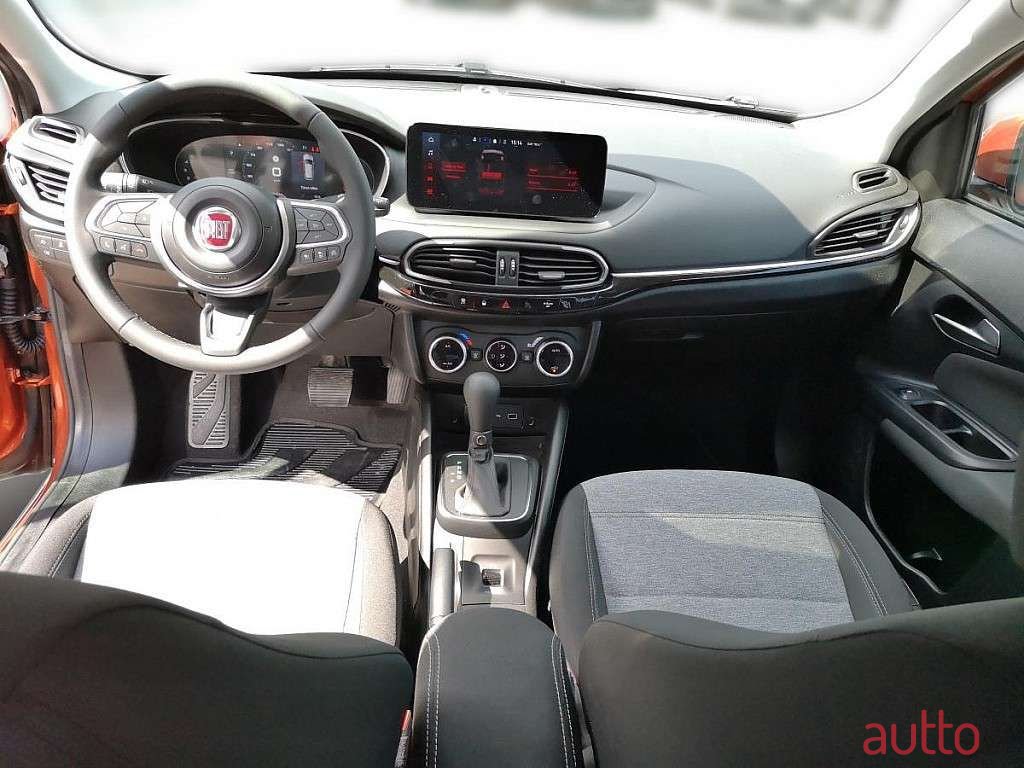 2022' Fiat Tipo photo #4