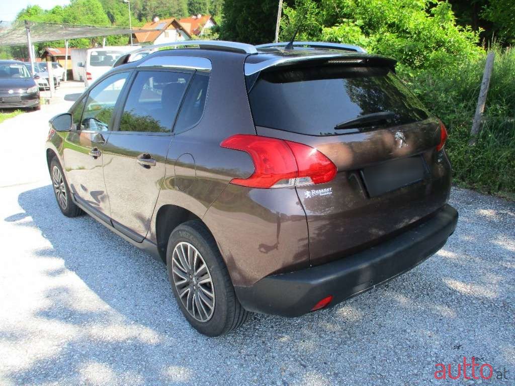 2014' Peugeot 2008 photo #2