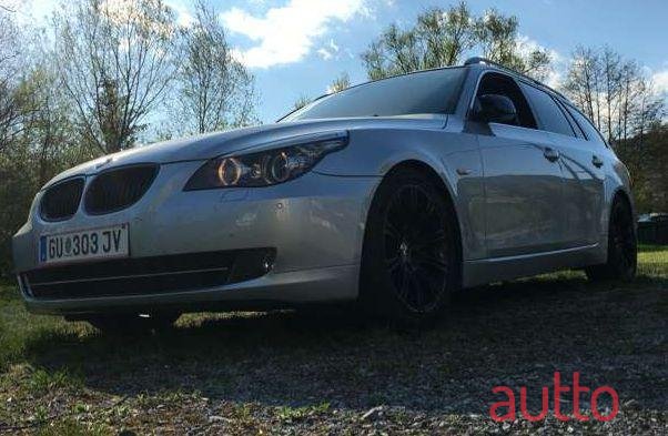 2008' BMW 5Er-Reihe photo #4