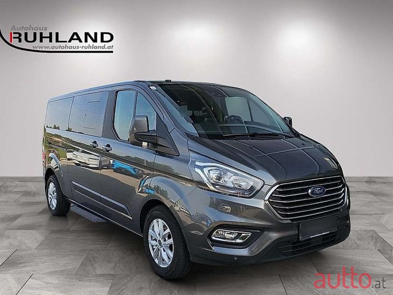 2018' Ford Tourneo photo #6