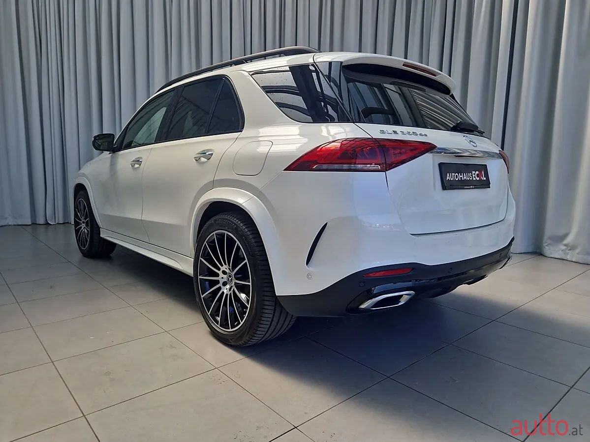 2022' Mercedes-Benz Gle-Klasse photo #6
