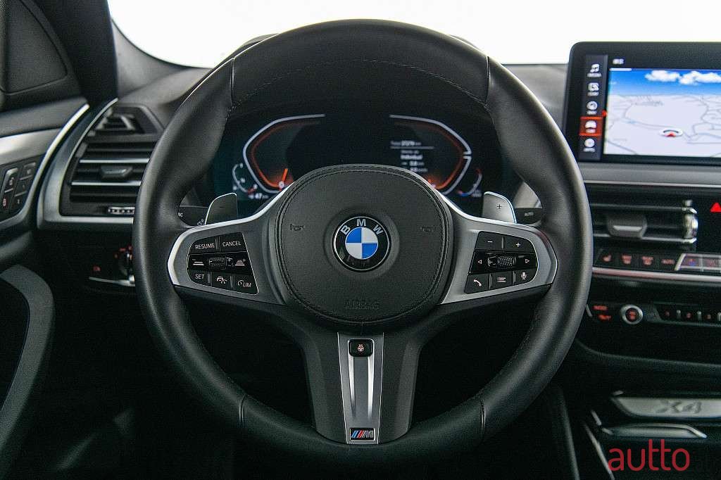 2022' BMW X4 photo #5