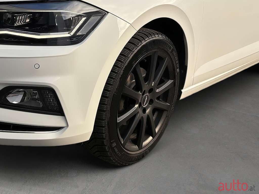 2018' Volkswagen Polo photo #4