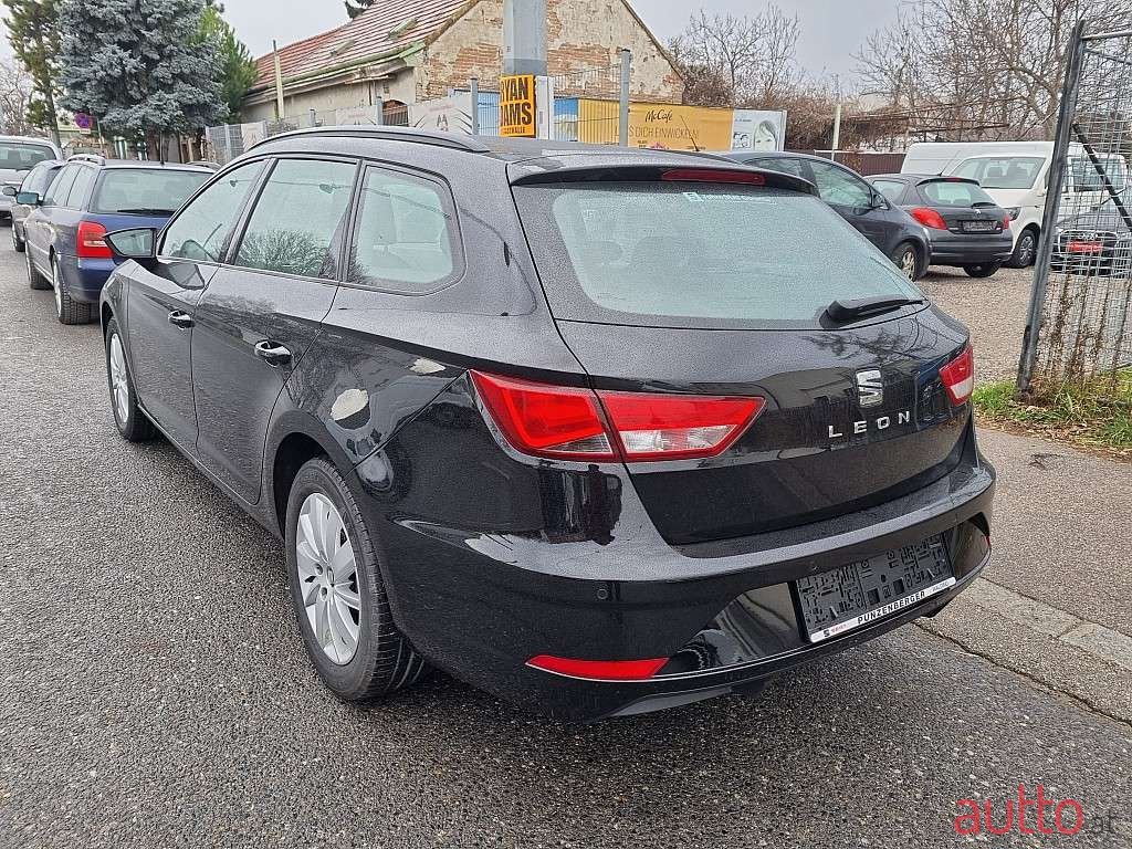2018' SEAT Leon photo #2