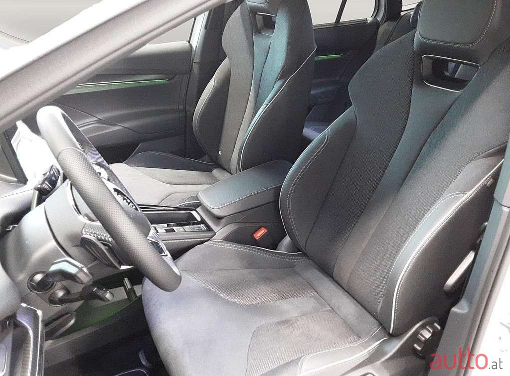 2023' Skoda Enyaq photo #6