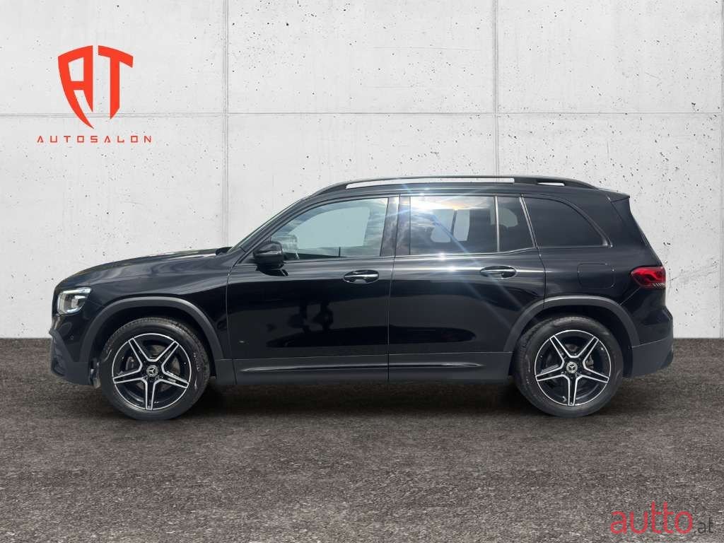 2020' Mercedes-Benz GLB photo #2