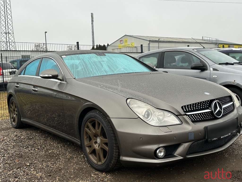 2005' Mercedes-Benz Cls-Klasse photo #3