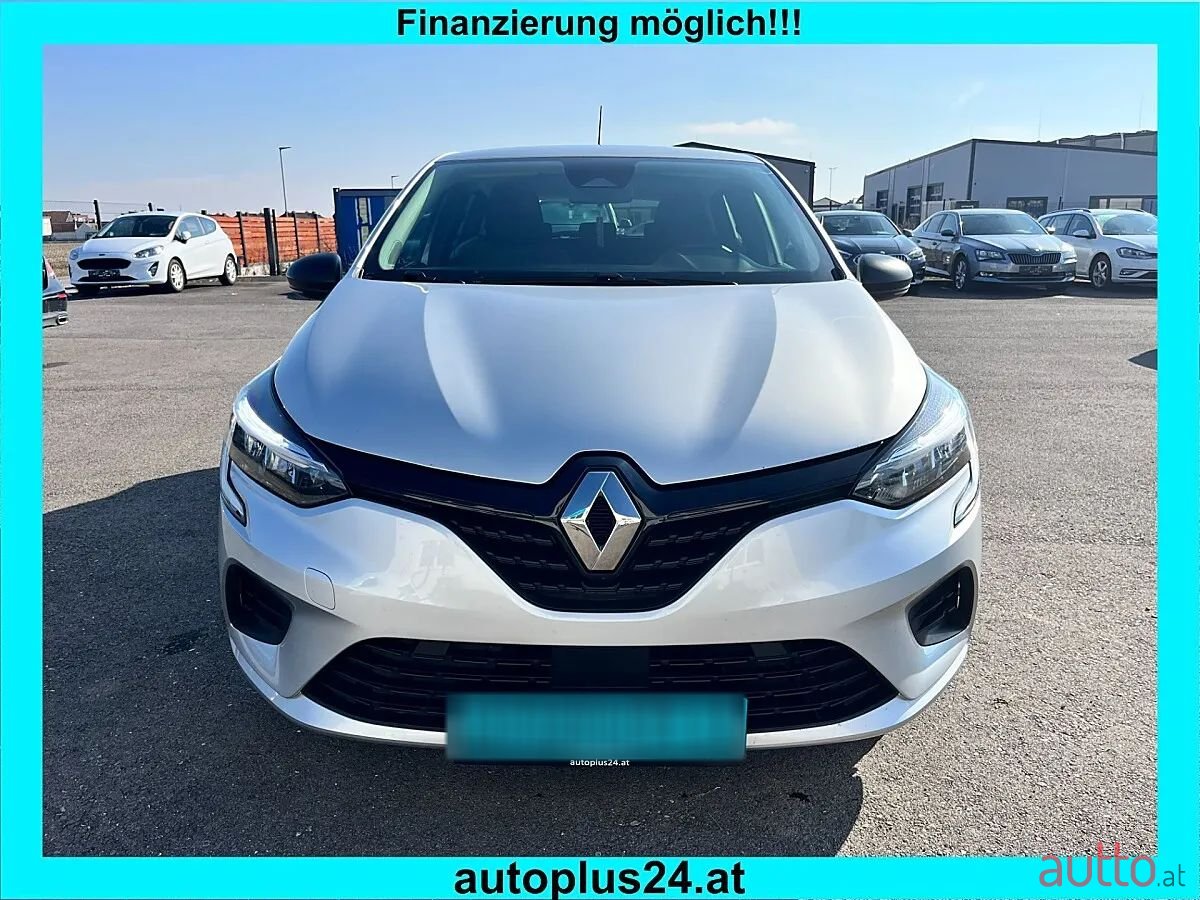 2023' Renault Clio photo #2