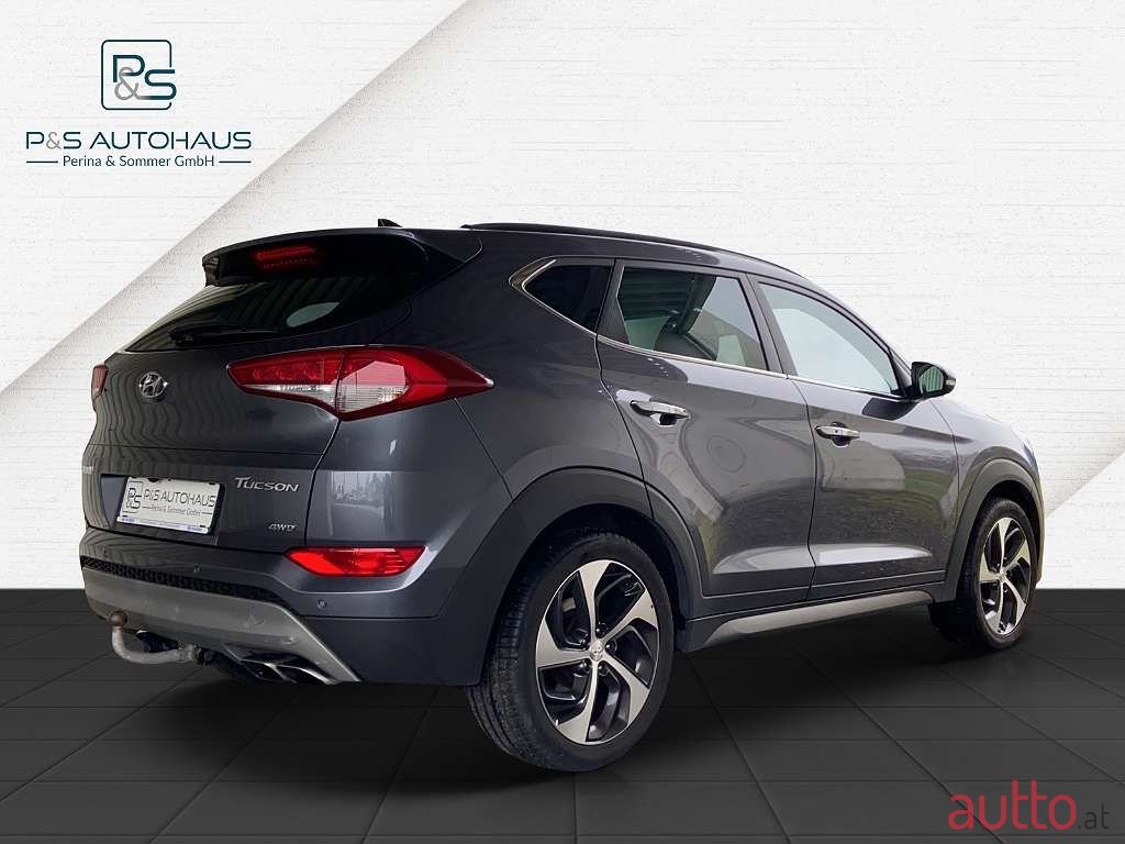 2015' Hyundai Tucson photo #4