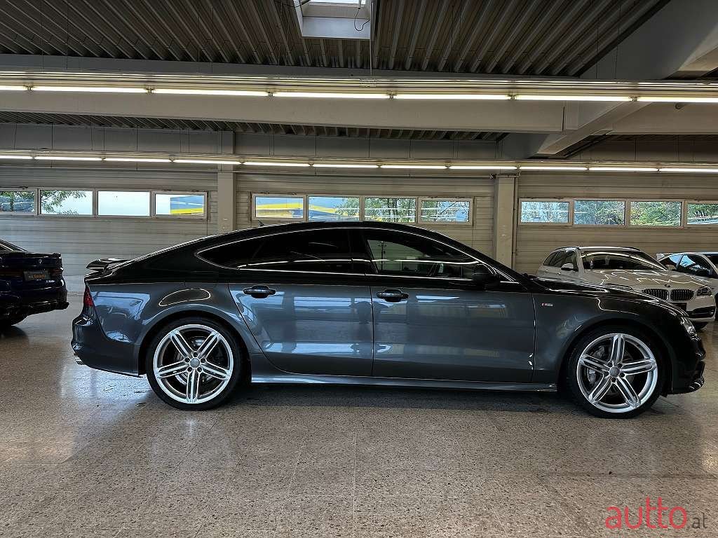 2012' Audi A7 photo #4