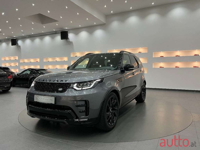 2018' Land Rover Discovery photo #1