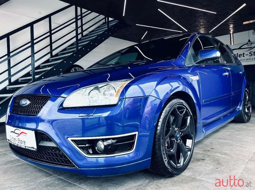 2006' Ford Focus photo #1