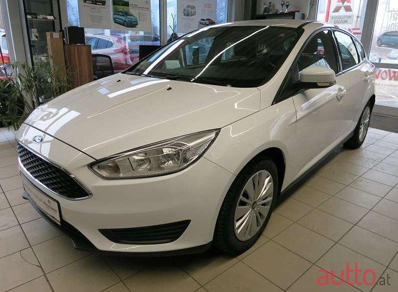 2016' Ford Focus photo #1