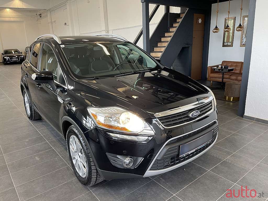 2012' Ford Kuga photo #1