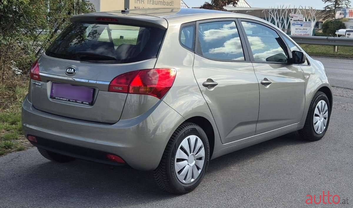 2017' Kia Venga photo #4