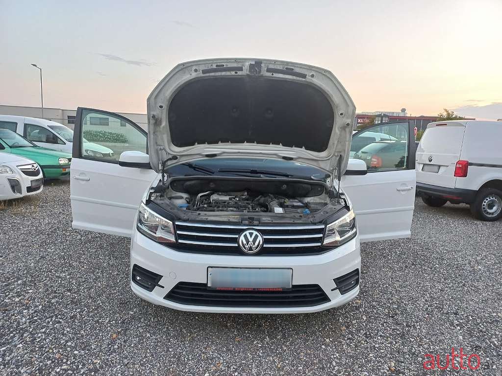 2019' Volkswagen Caddy photo #6